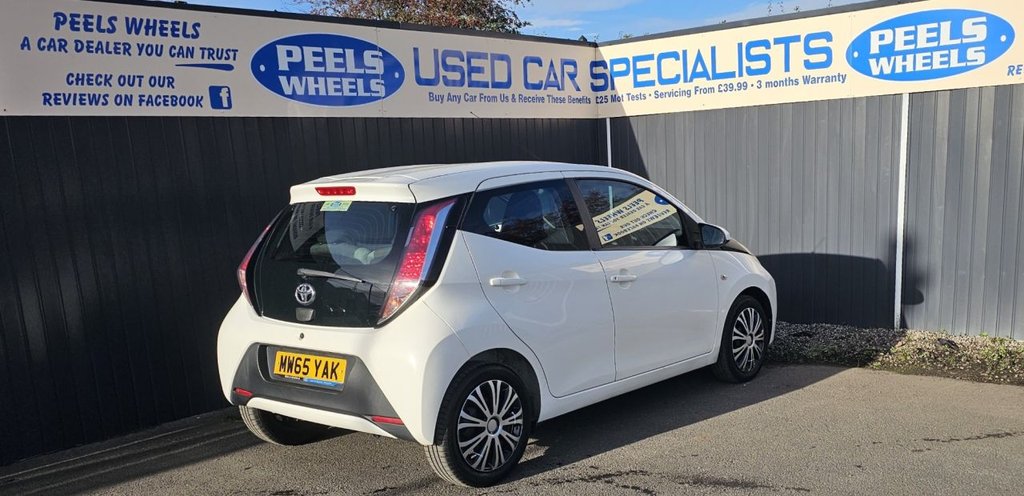 Used Toyota AYGO 2015 for sale - 76361608: Photo 6