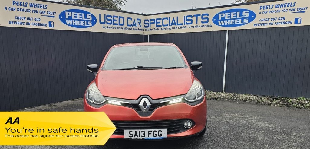 Used Renault Clio 2013 for sale - 76180116: Photo 2