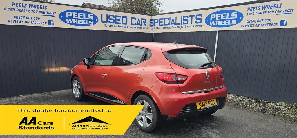 Used Renault Clio 2013 for sale - 76180116: Photo 8