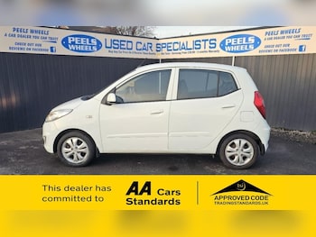 Used Hyundai i10 2012 for sale - 76900908: Photo