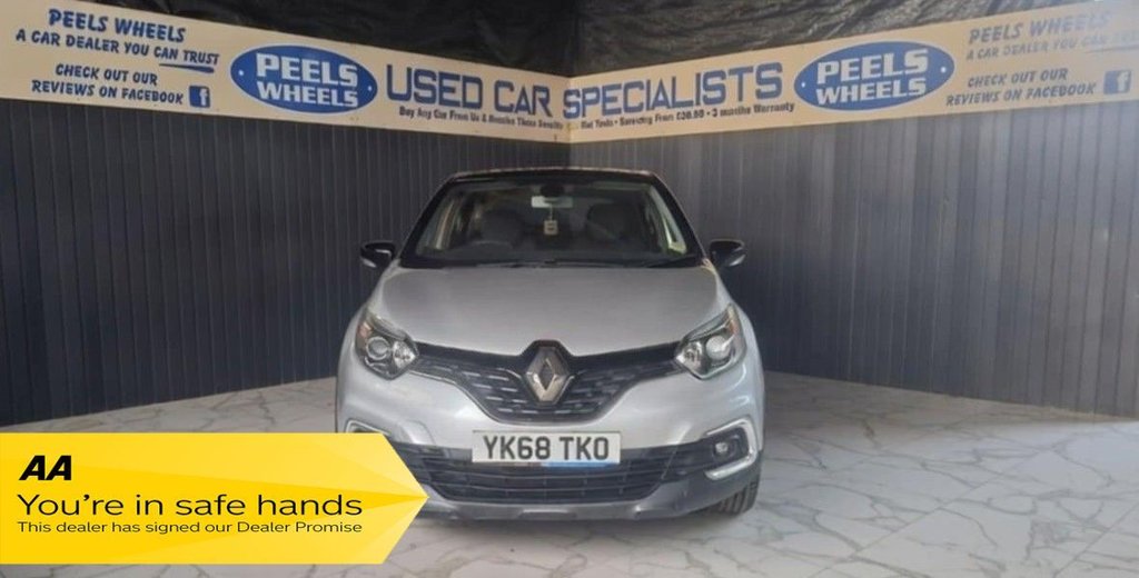 Used Renault Captur 2018 for sale - 76605122: Photo 2