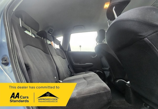 Used Honda Jazz 2009 for sale - 74801007: Photo 9