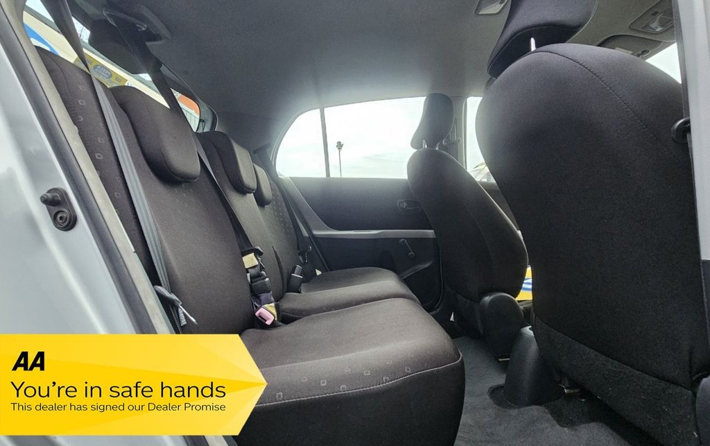 Used Toyota Yaris 2006 for sale - 76474636: Photo 8