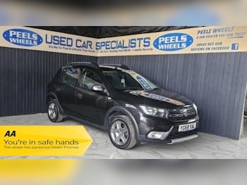 Used Dacia Sandero Stepway 2018 for sale - 77236600: Photo