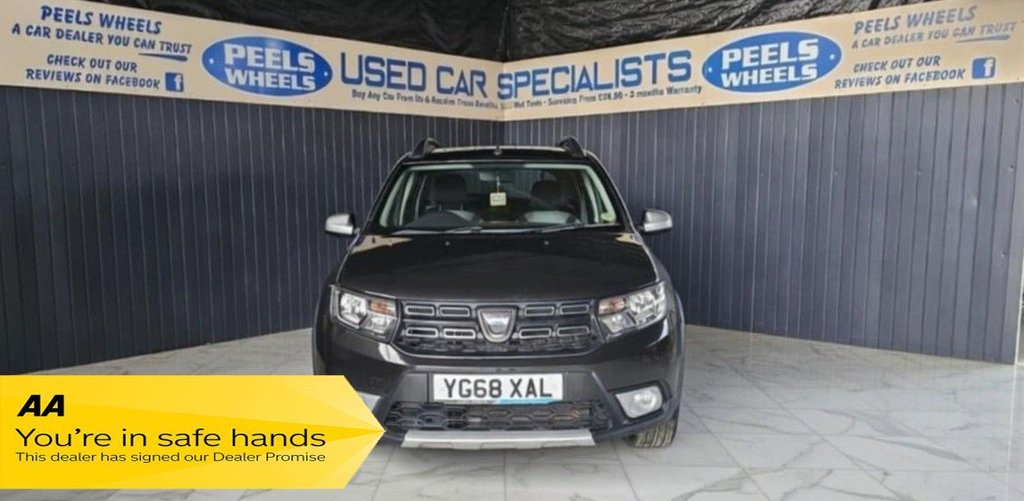 Used Dacia Sandero Stepway 2018 for sale - 77236600: Photo 2