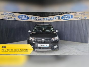 Used Dacia Sandero Stepway 2018 for sale - 77236600: Photo