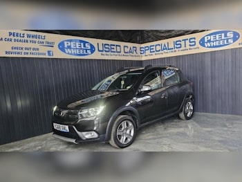 Used Dacia Sandero Stepway 2018 for sale - 77236600: Photo
