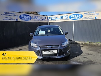 Used Ford Focus 2012 for sale - 75992500: Photo 2