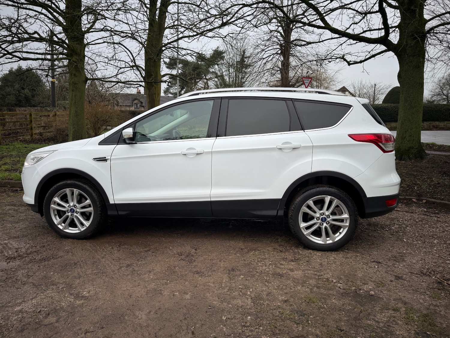 Used Ford Kuga 2014 for sale - 77570411: Photo 7