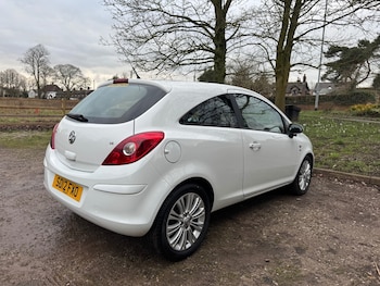 Used Vauxhall Corsa 2012 for sale - 77572498: Photo