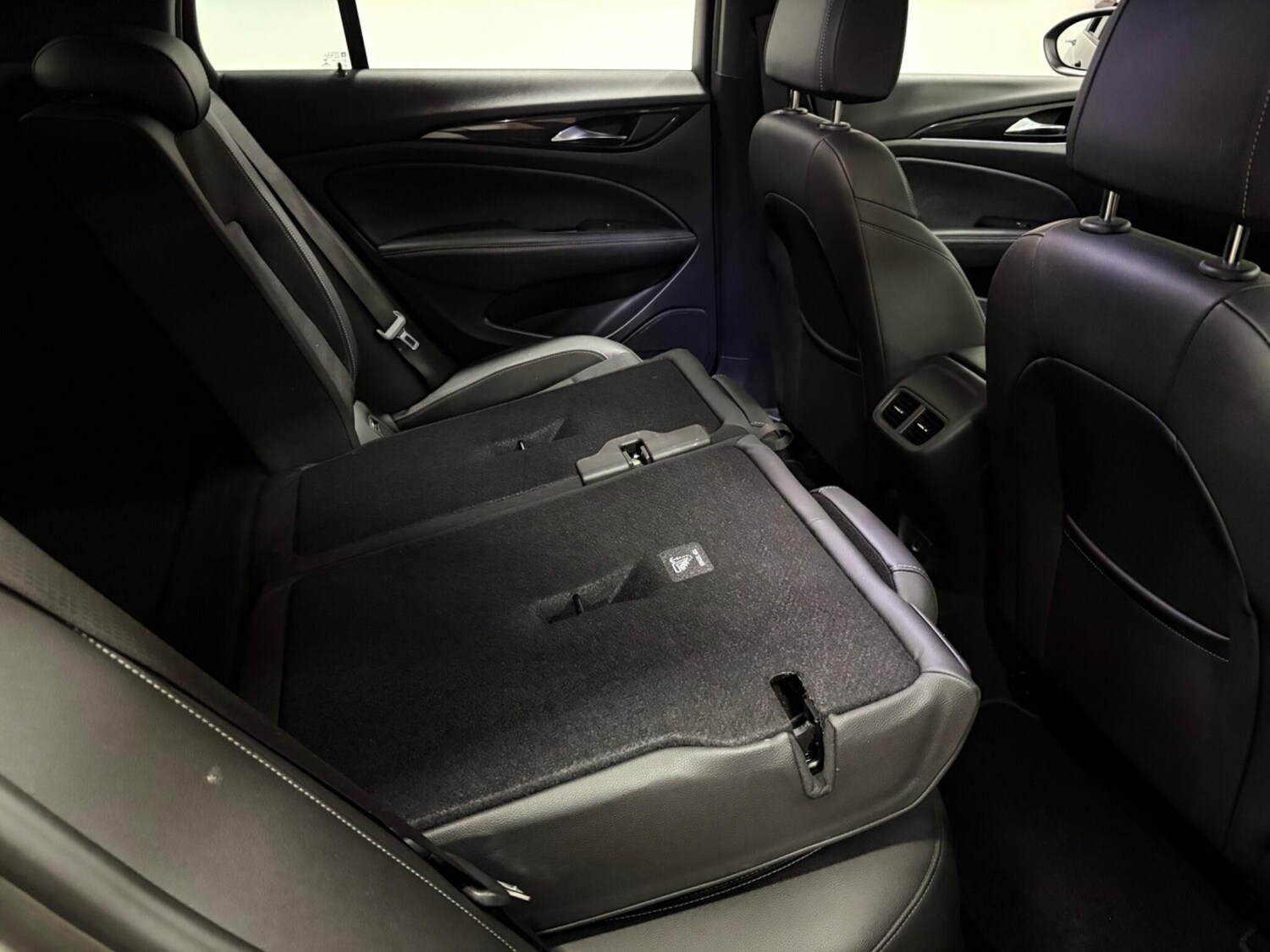 Used Vauxhall Insignia 2019 for sale - 76866127: Photo 39