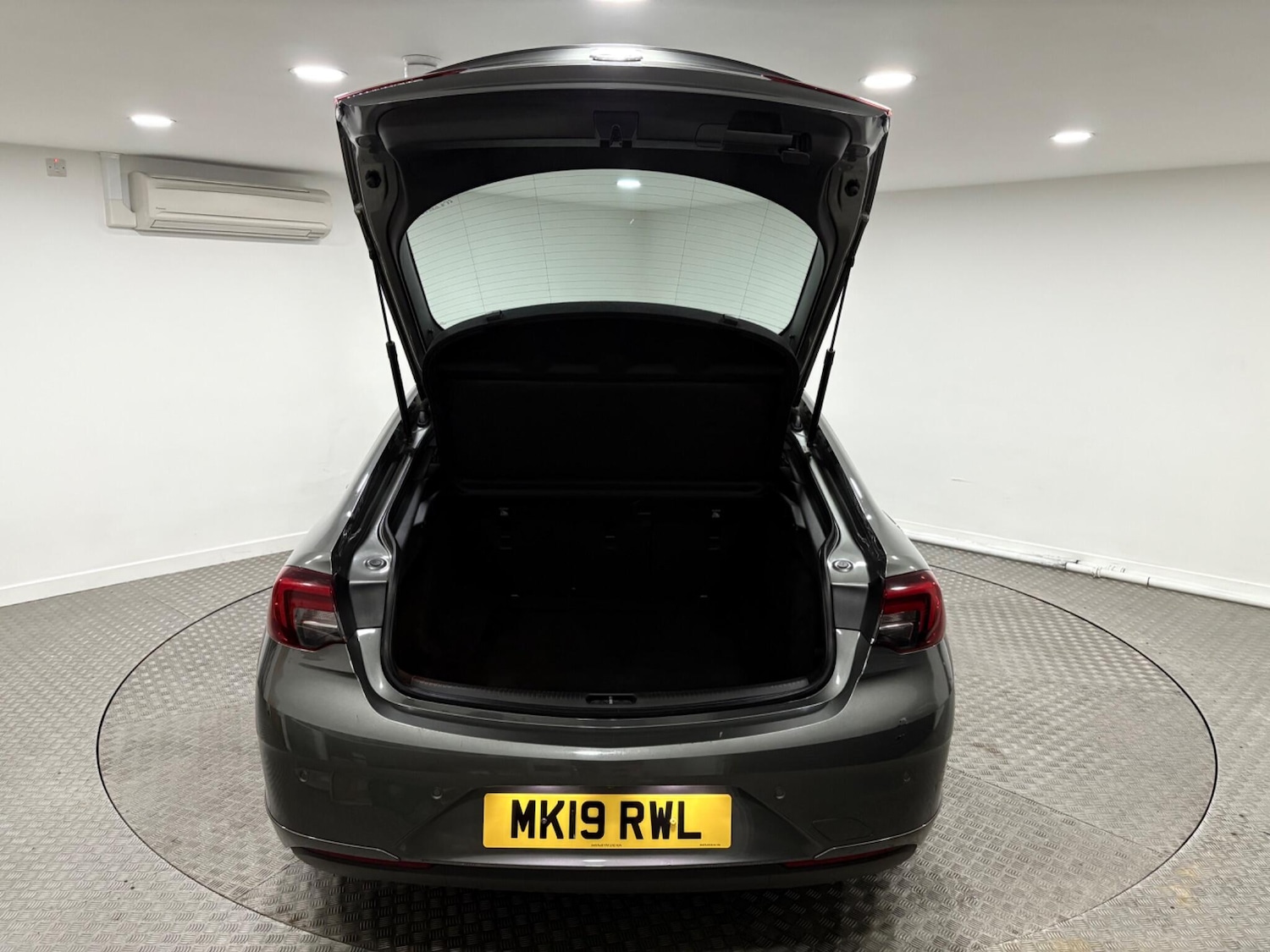 Used Vauxhall Insignia 2019 for sale - 76866127: Photo 40