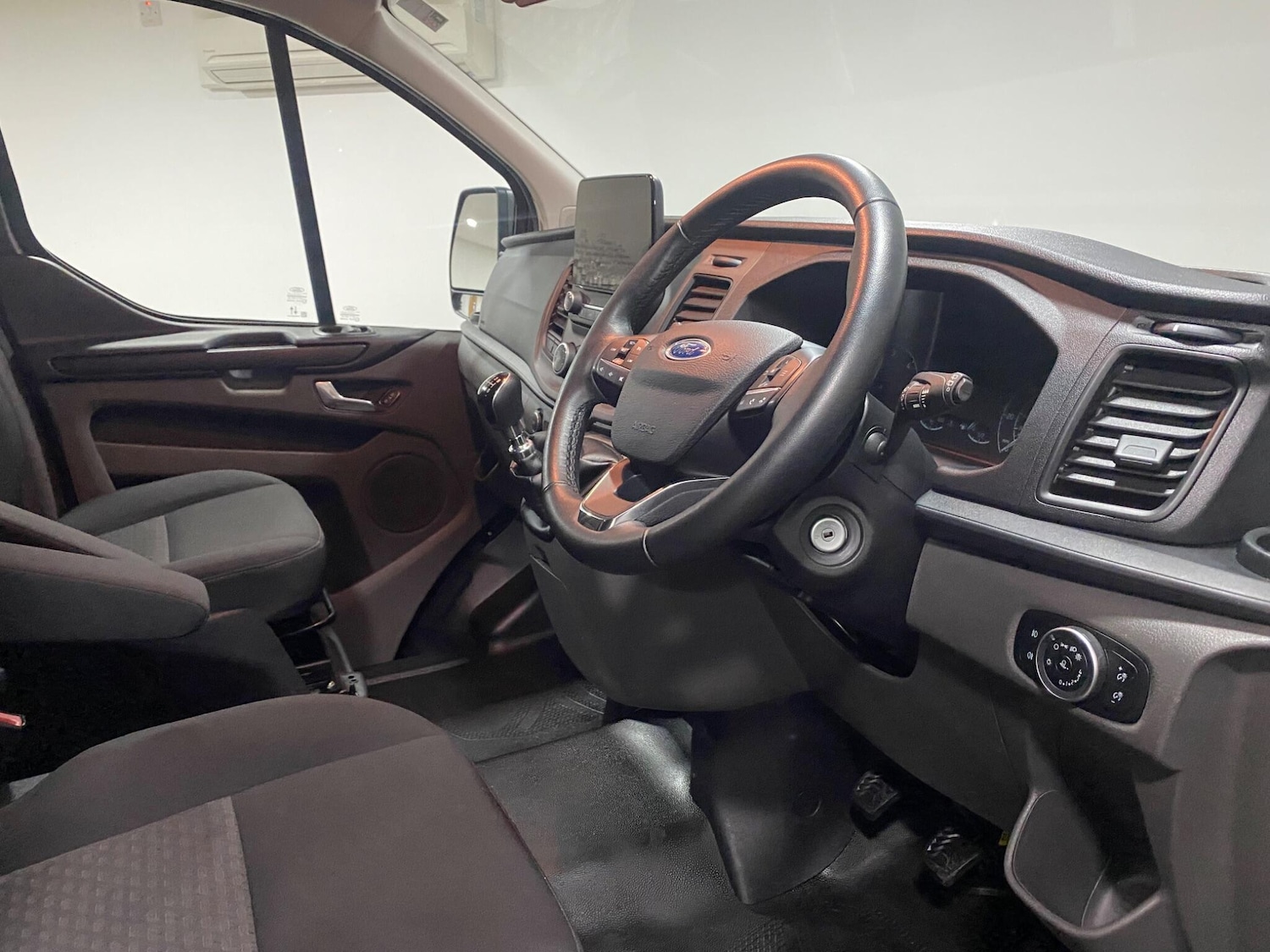 Used Ford Transit Custom 2021 for sale - 77130790: Photo 24