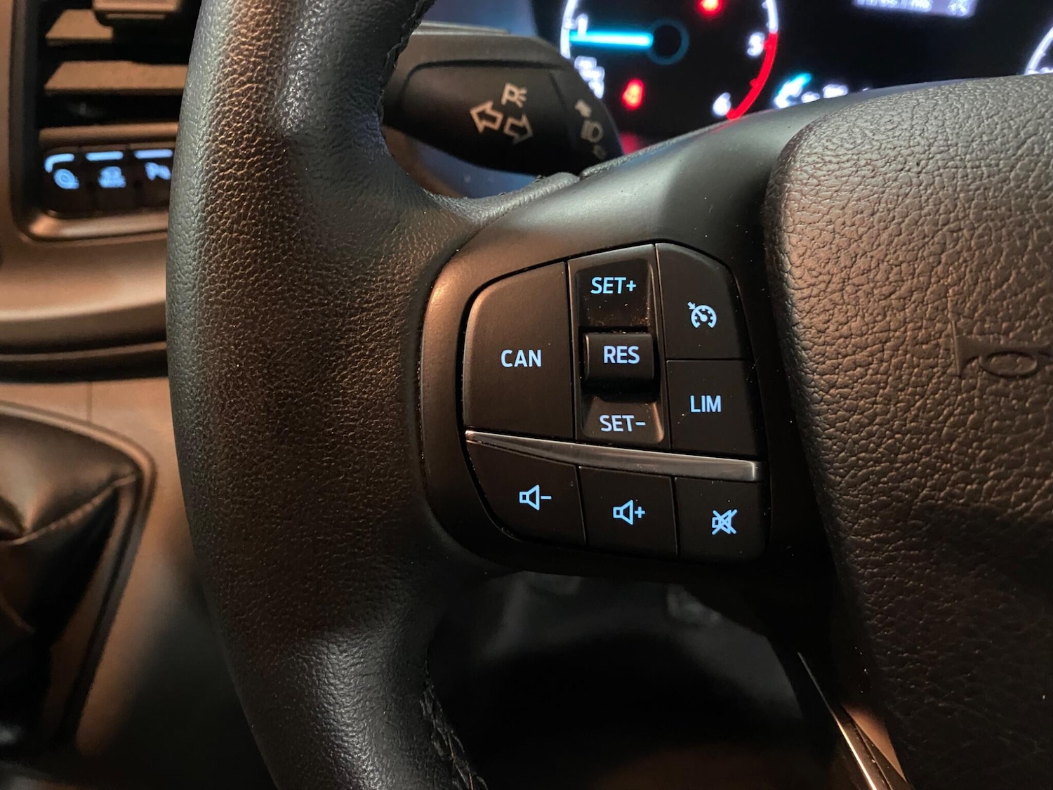 Used Ford Transit Custom 2021 for sale - 77130790: Photo 27