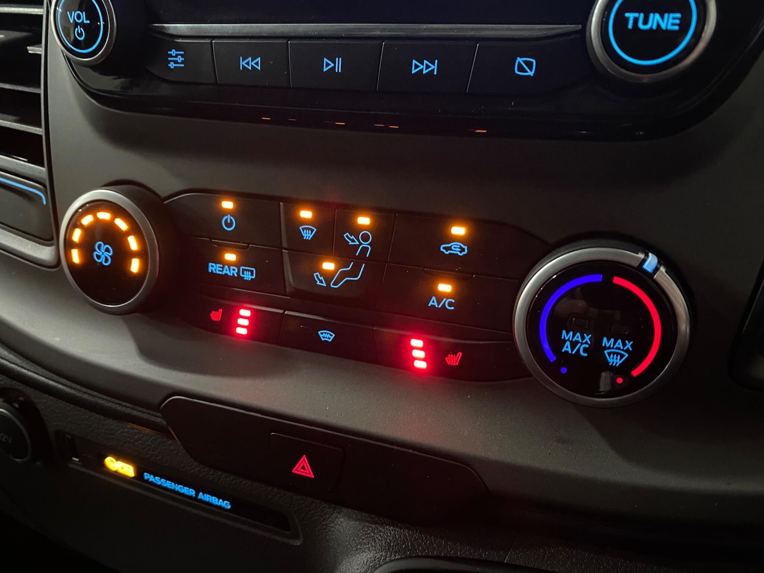 Used Ford Transit Custom 2021 for sale - 77130790: Photo 40