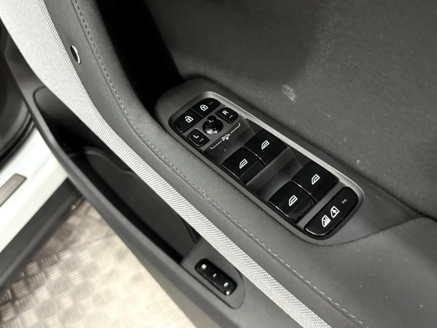 Used Polestar Polestar 2 2023 for sale - 76865315: Photo 36