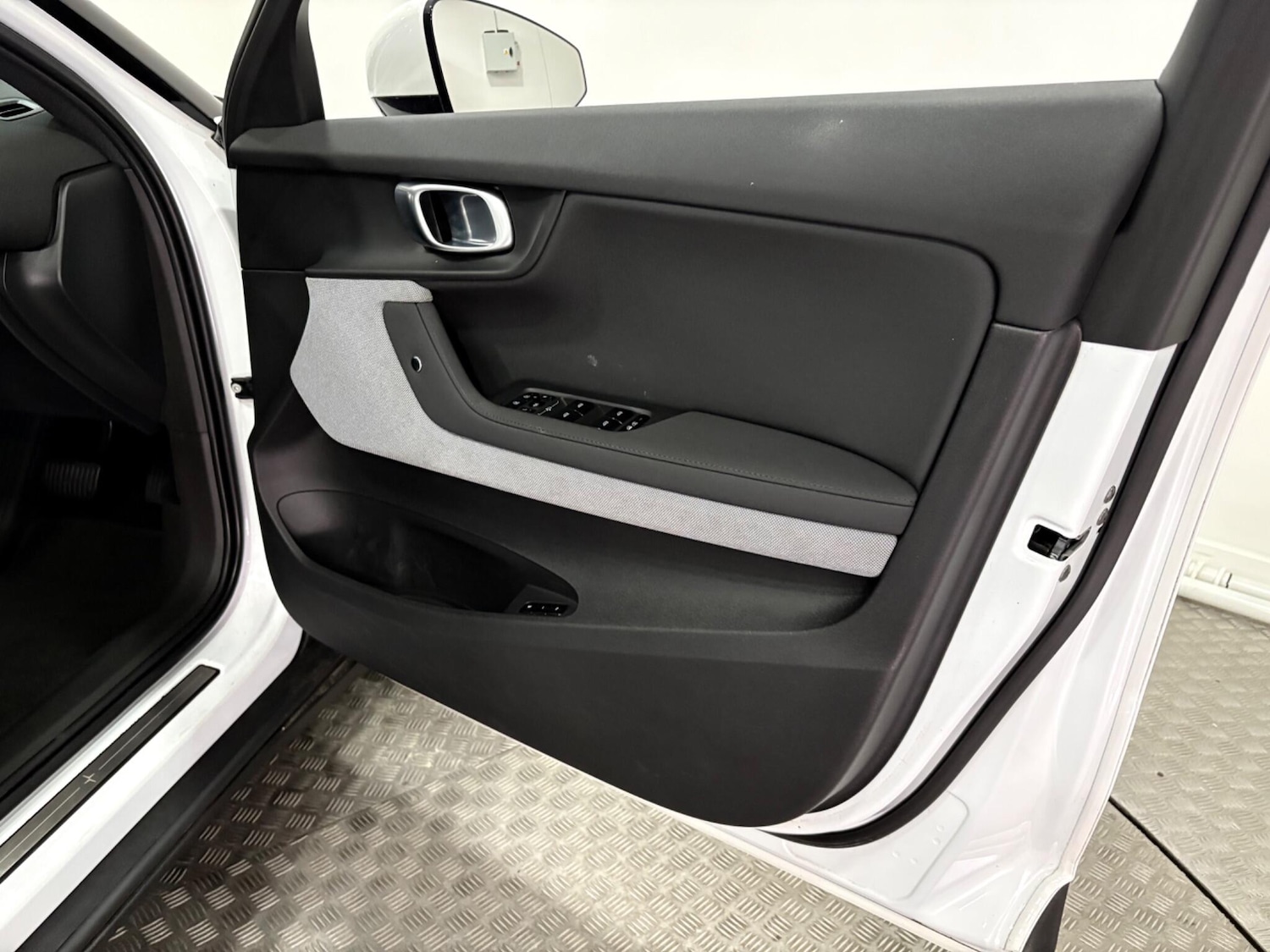 Used Polestar Polestar 2 2023 for sale - 76865315: Photo 38