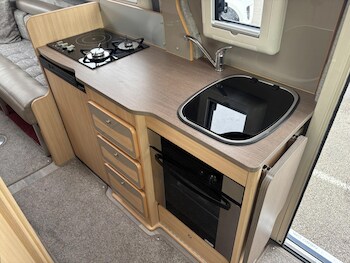 Used Volkswagen Crafter 2022 for sale - 76610192: Photo