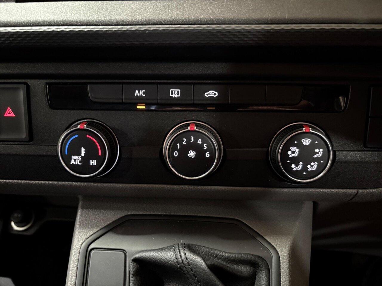 Used Volkswagen Transporter 2023 for sale - 78157084: Photo 14