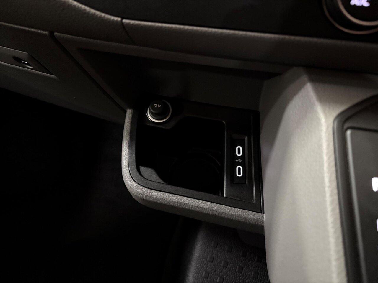 Used Volkswagen Transporter 2023 for sale - 78157084: Photo 42