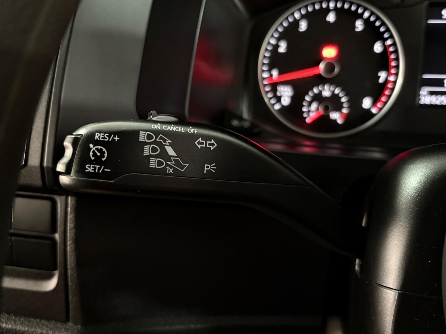 Used Volkswagen Transporter 2019 for sale - 77021192: Photo 31