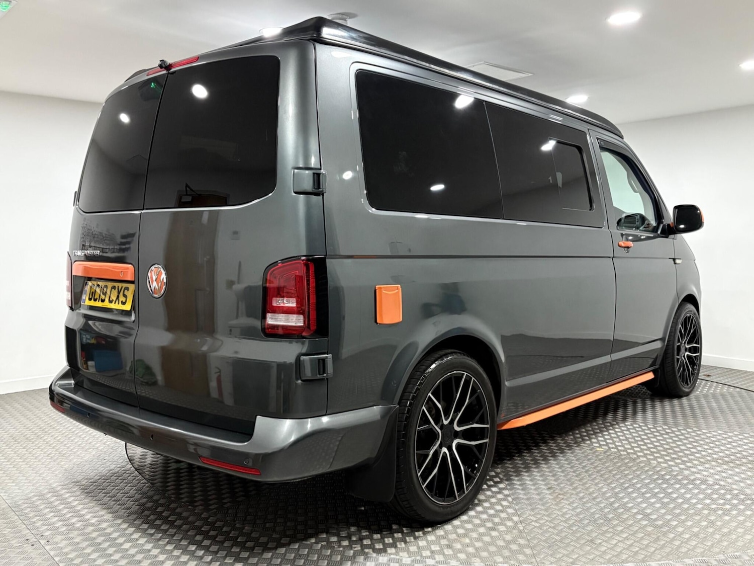Used Volkswagen Transporter 2019 for sale - 77021192: Photo 4