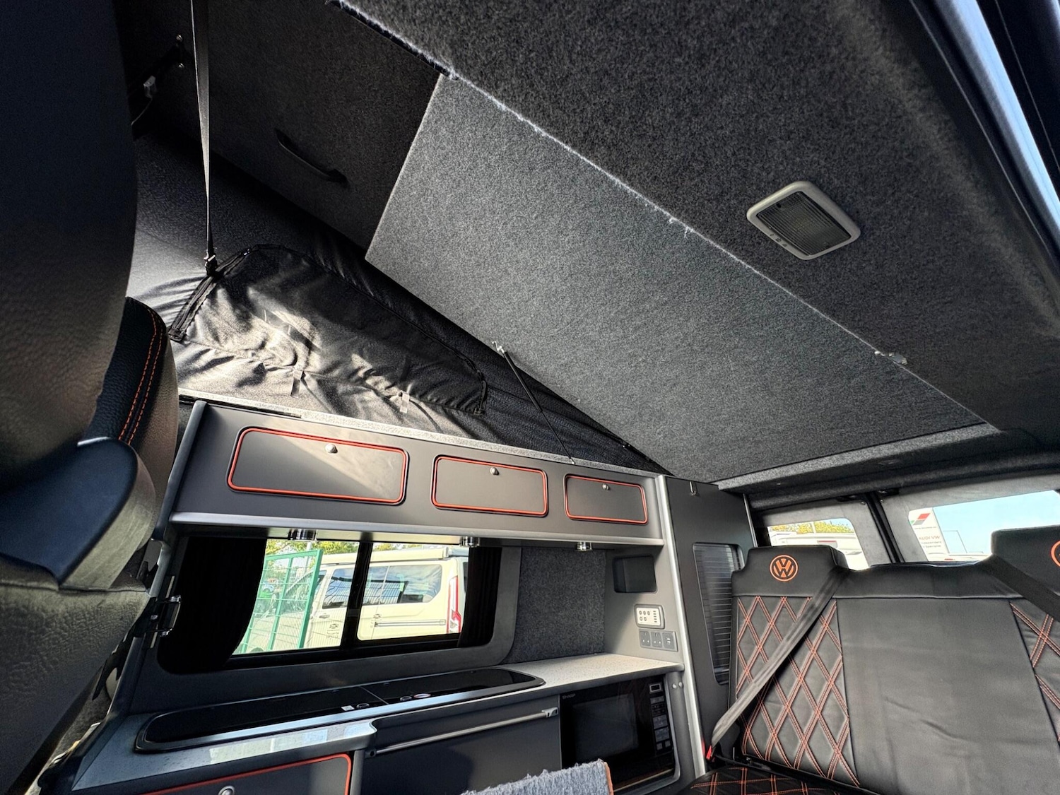 Used Volkswagen Transporter 2019 for sale - 77021192: Photo 48