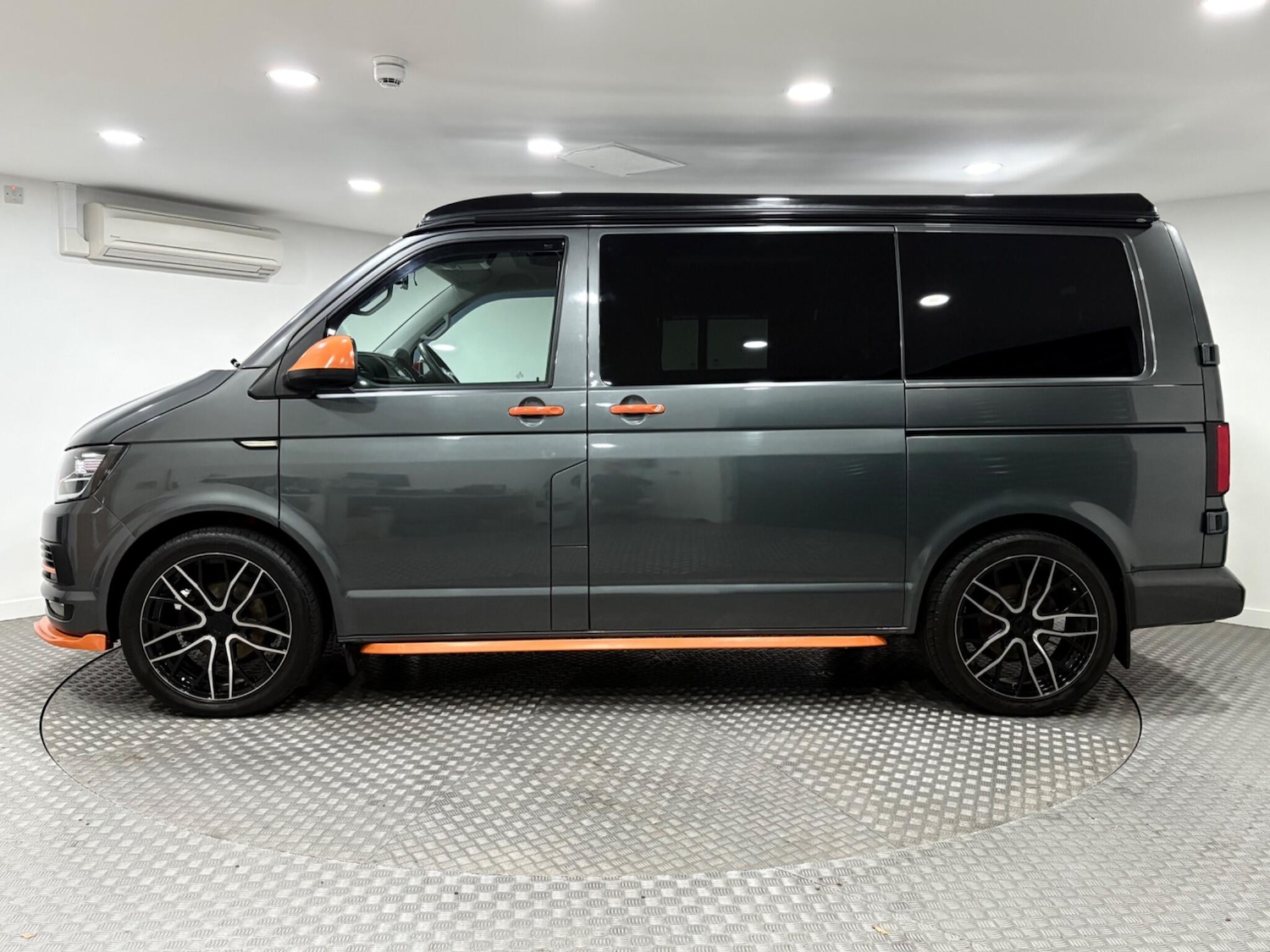 Used Volkswagen Transporter 2019 for sale - 77021192: Photo 7