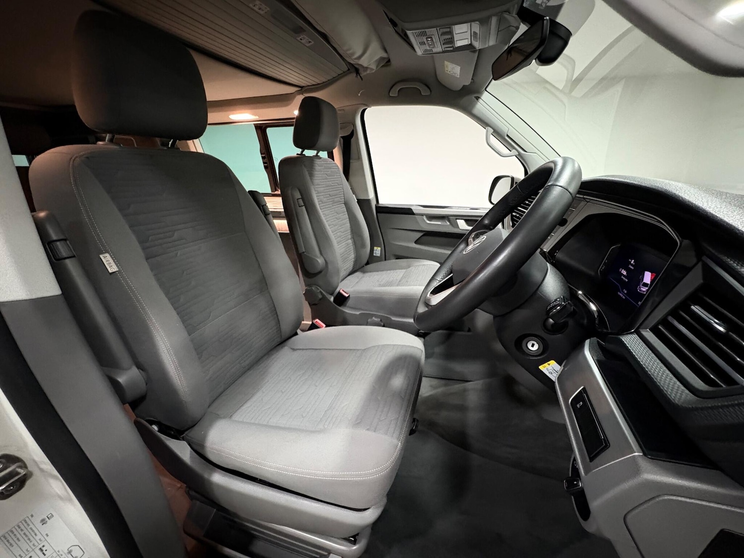 Used Volkswagen California 2024 for sale - 77411226: Photo 28