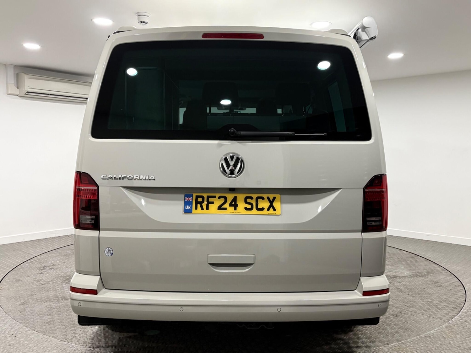 Used Volkswagen California 2024 for sale - 77411226: Photo 5