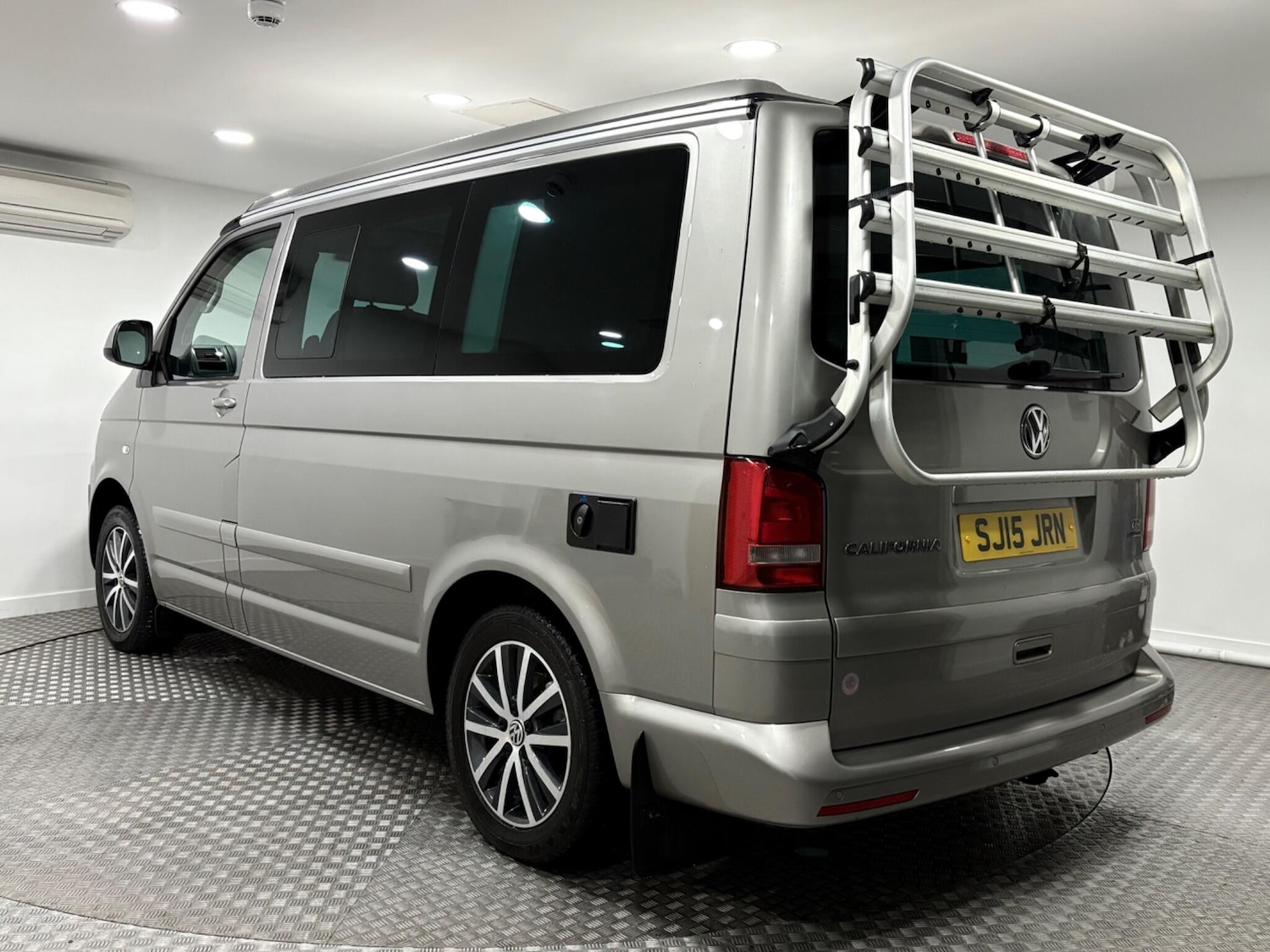 Used Volkswagen California 2015 for sale - 77377370: Photo 6