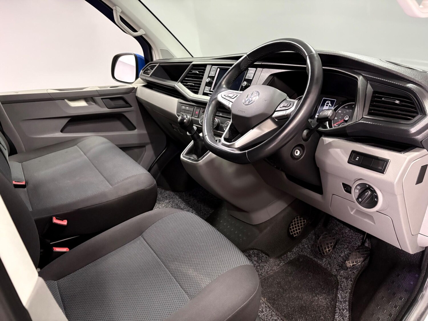 Used Volkswagen Transporter 2021 for sale - 78204500: Photo 26