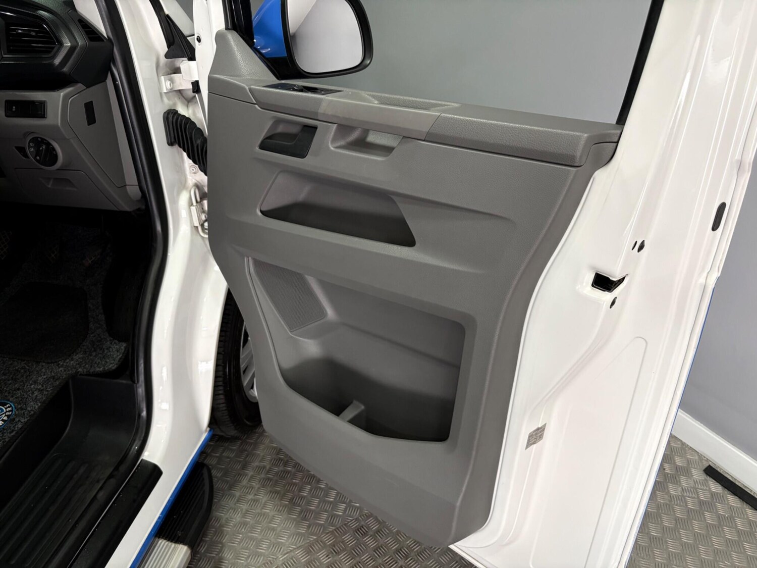 Used Volkswagen Transporter 2021 for sale - 78204500: Photo 48