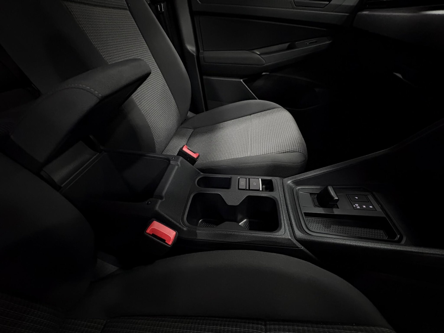 Used Volkswagen Caddy California 2022 for sale - 77020910: Photo 38