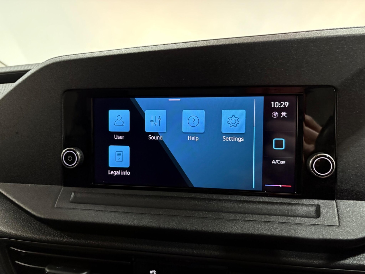 Used Volkswagen Caddy California 2022 for sale - 76952295: Photo 28