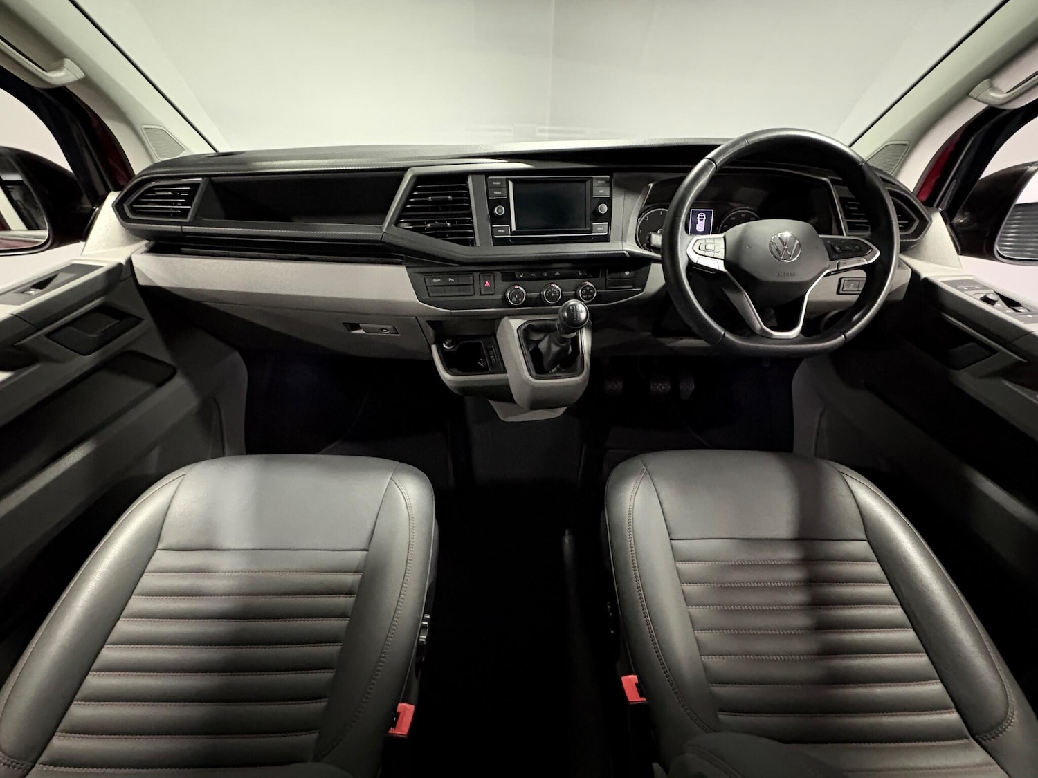 Used Volkswagen Transporter 2023 for sale - 78204521: Photo 9