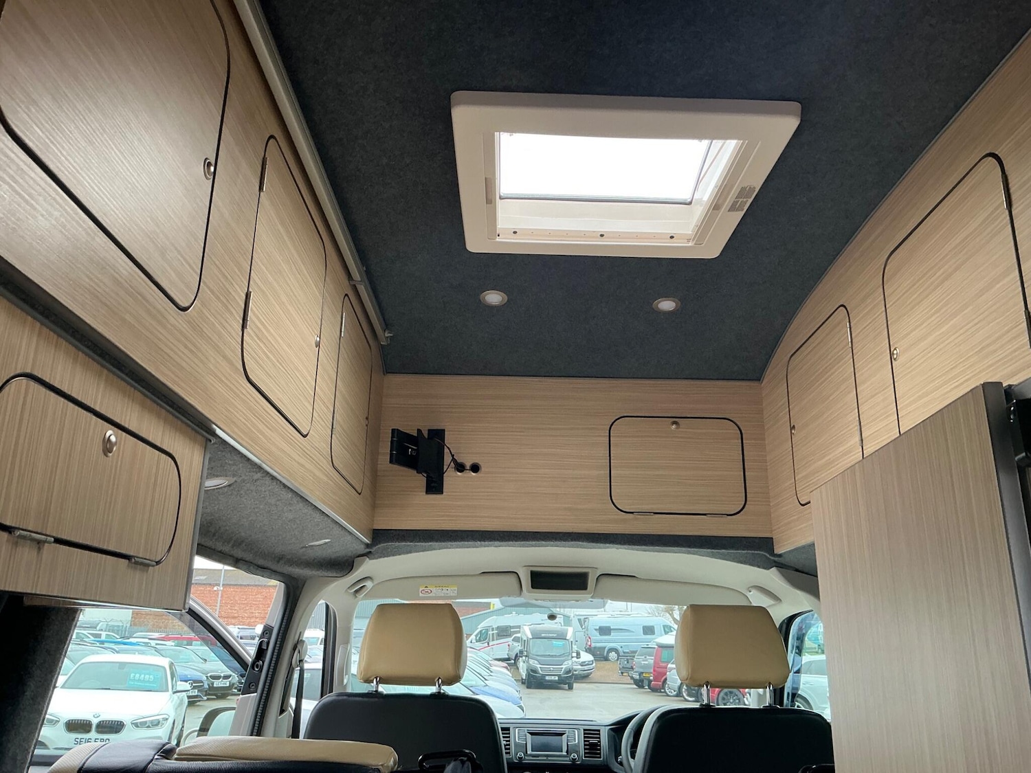 Used Volkswagen Transporter 2016 for sale - 77612217: Photo 20