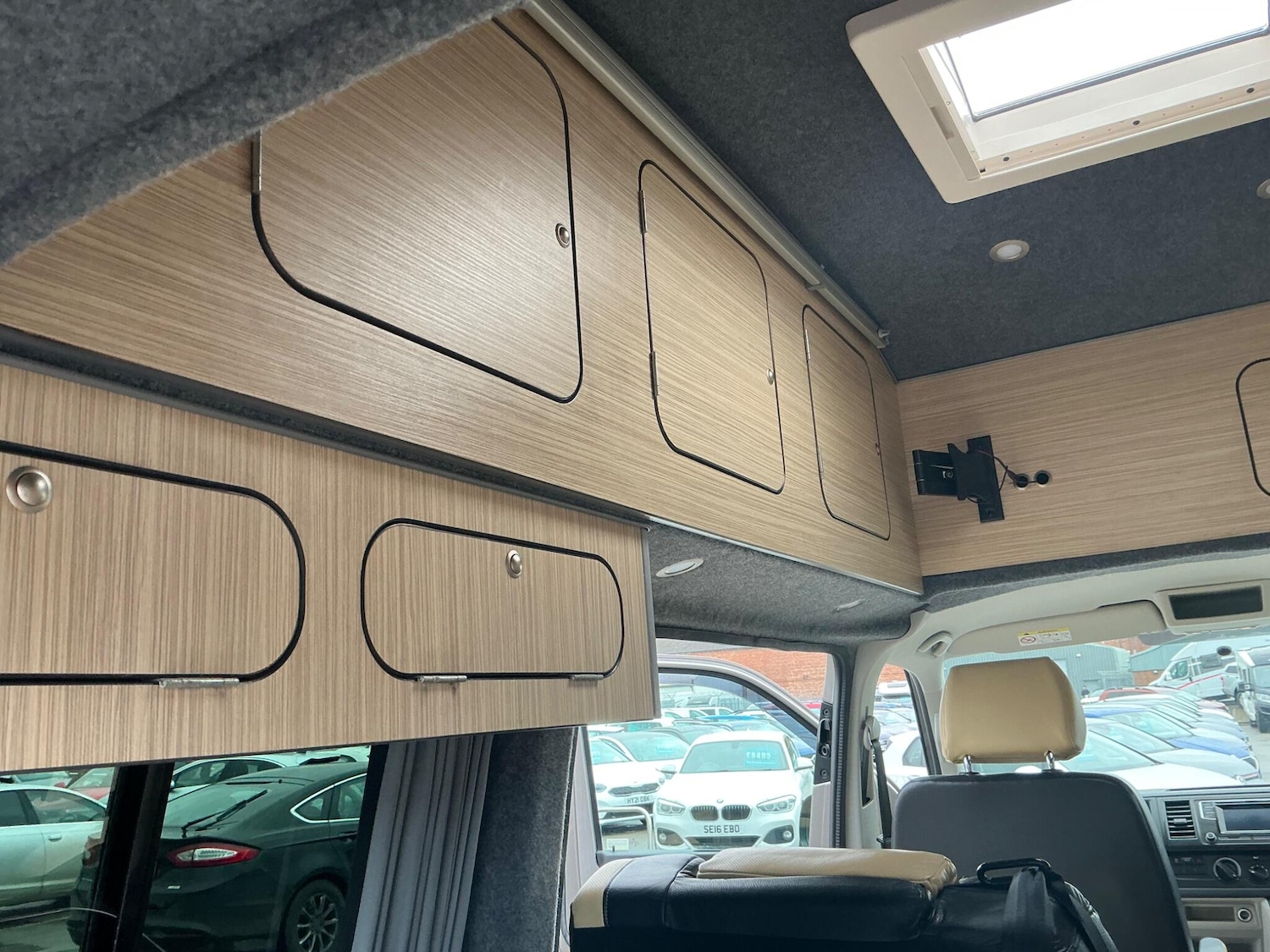 Used Volkswagen Transporter 2016 for sale - 77612217: Photo 27