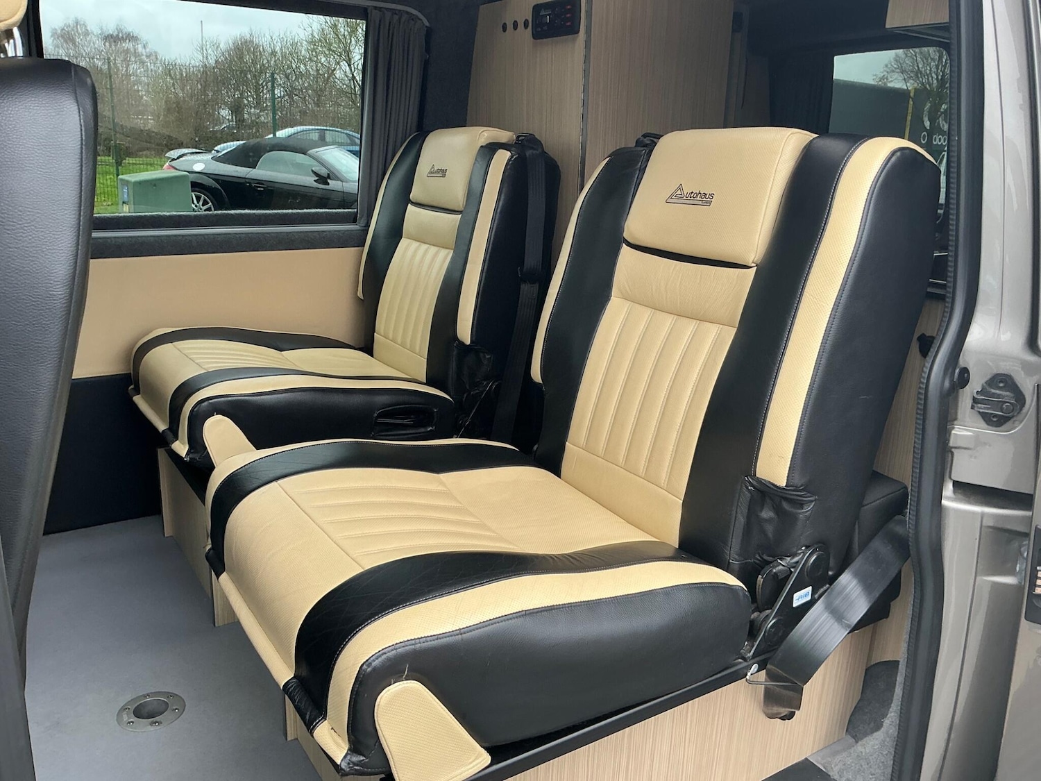 Used Volkswagen Transporter 2016 for sale - 77612217: Photo 8