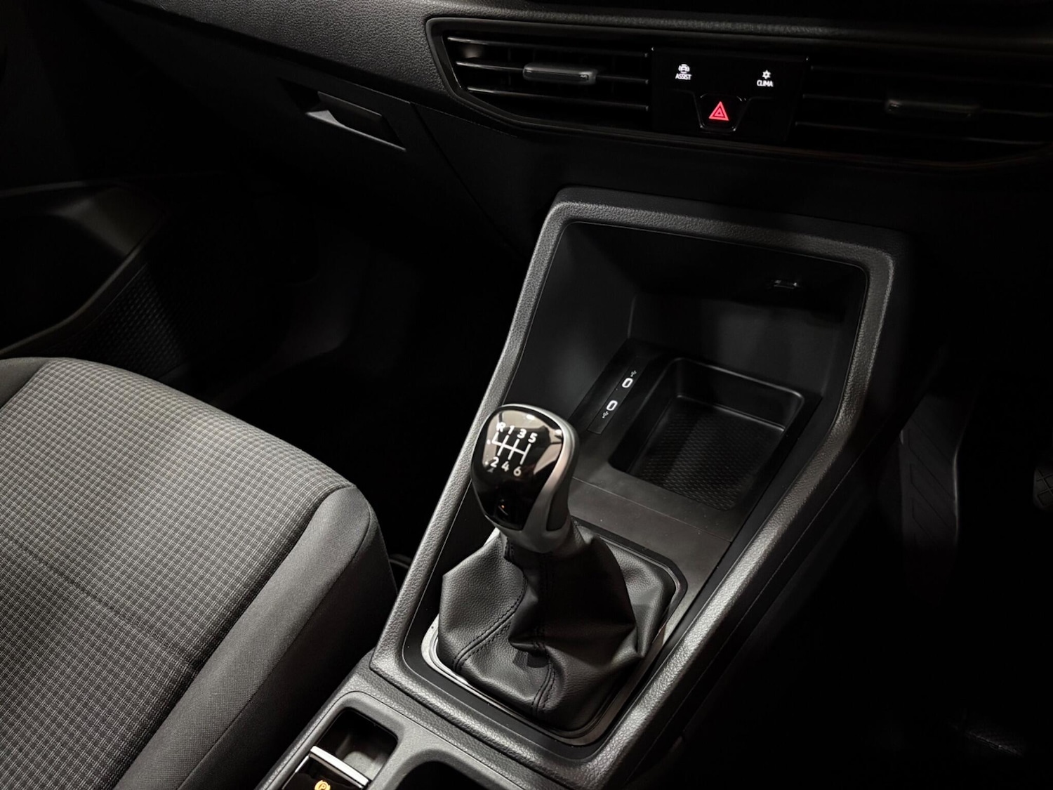 Used Volkswagen Caddy Maxi 2024 for sale - 76839376: Photo 32