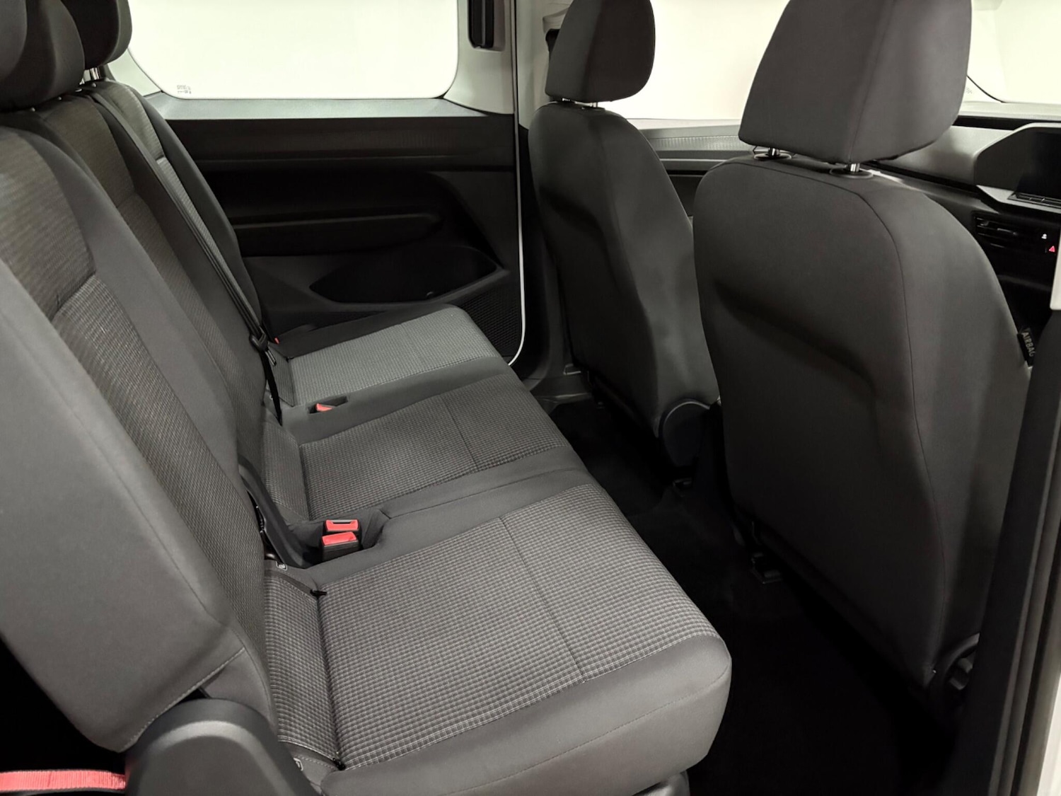 Used Volkswagen Caddy Maxi 2024 for sale - 76839376: Photo 39