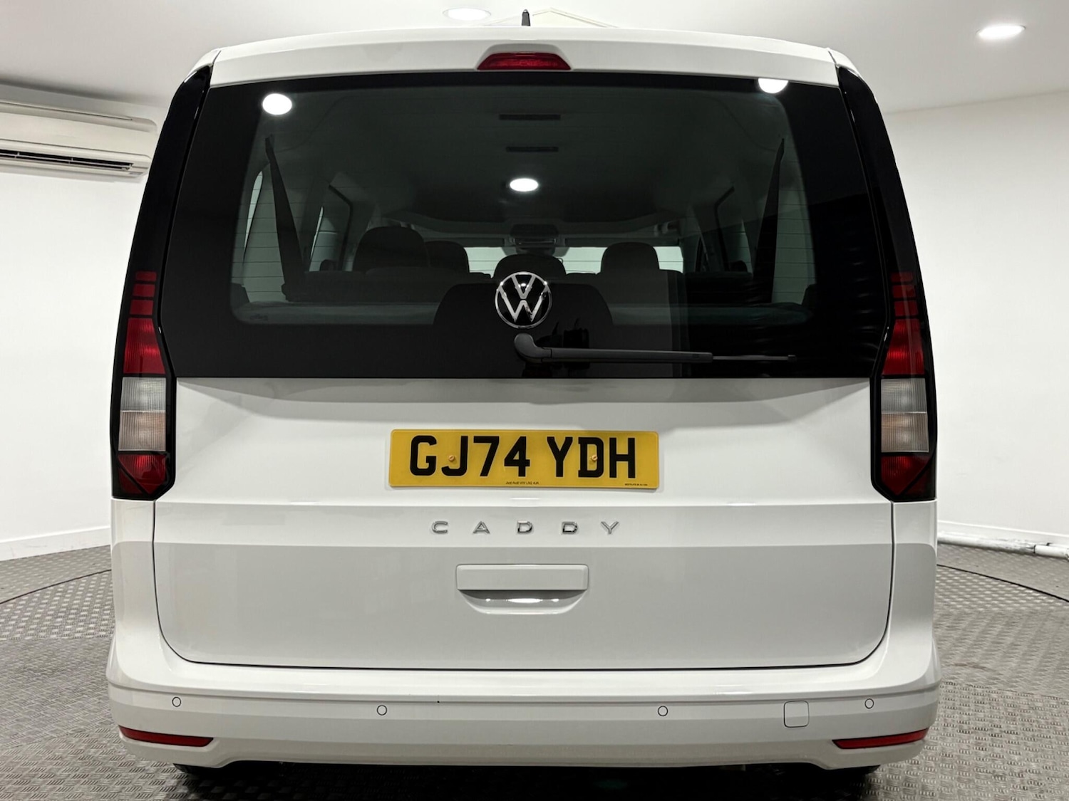 Used Volkswagen Caddy Maxi 2024 for sale - 76839376: Photo 4