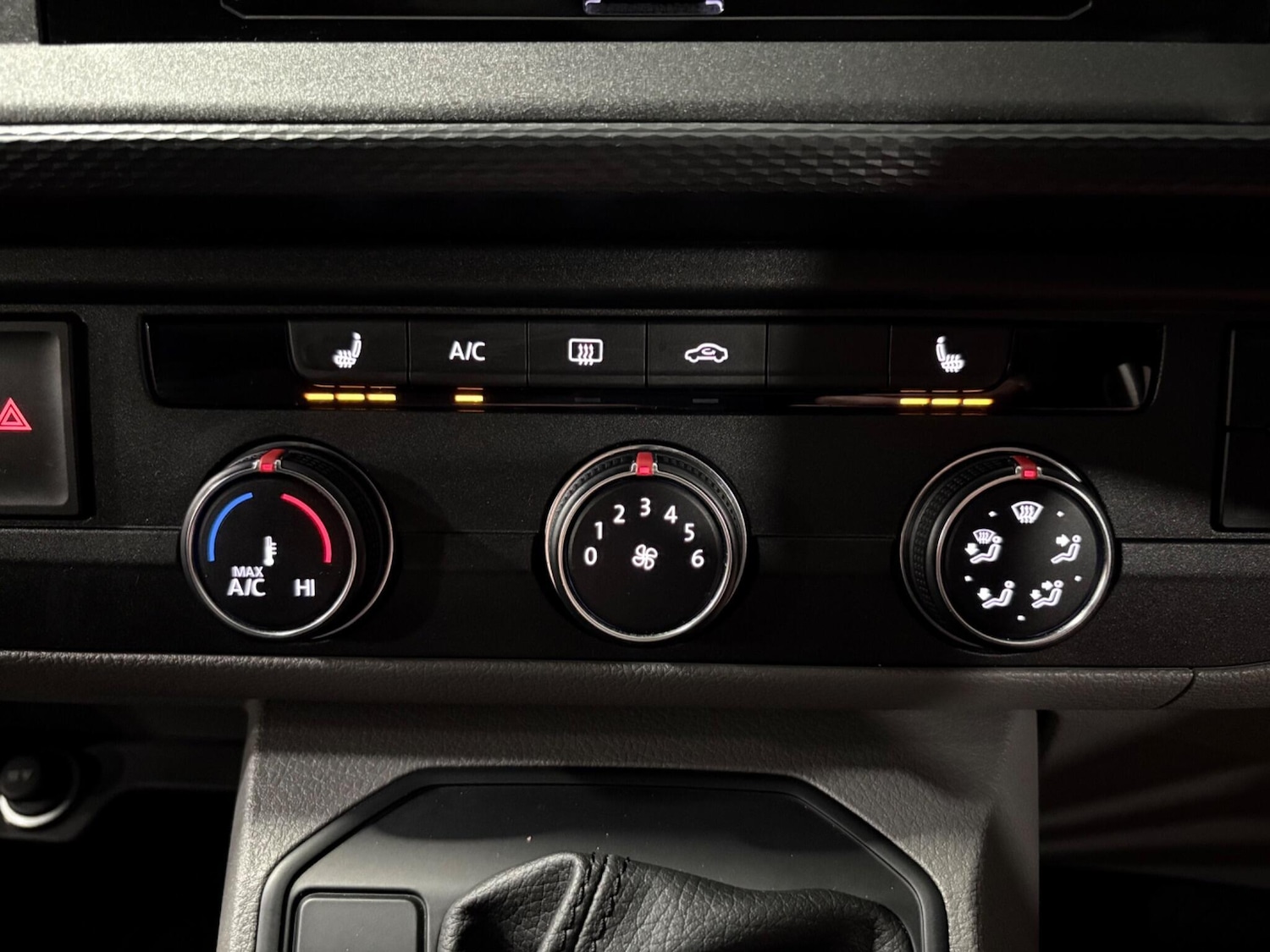 Used Volkswagen Transporter 2023 for sale - 78157593: Photo 13