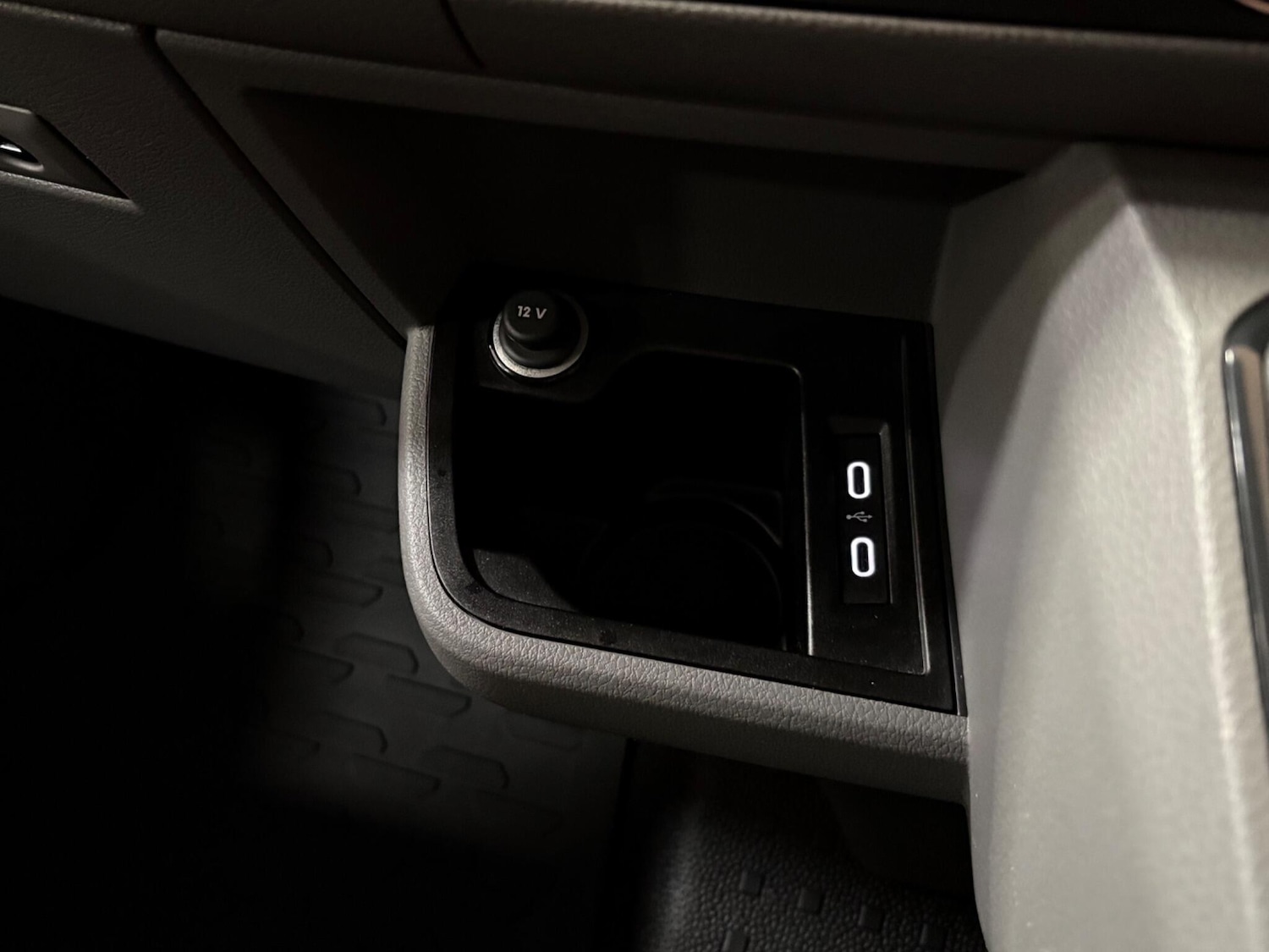 Used Volkswagen Transporter 2021 for sale - 77633319: Photo 43