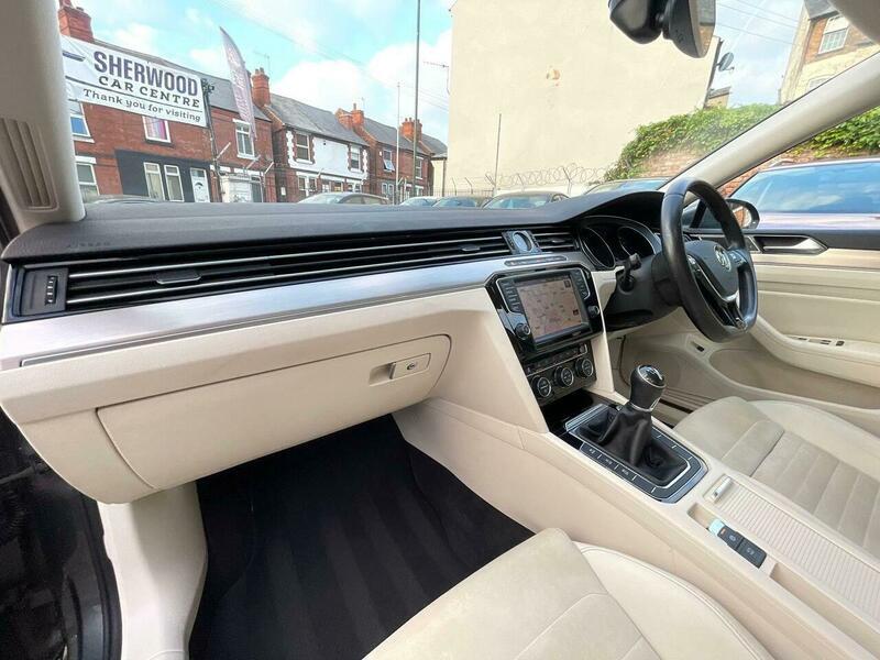 Used Volkswagen Passat 2015 for sale - 76700625: Photo 19