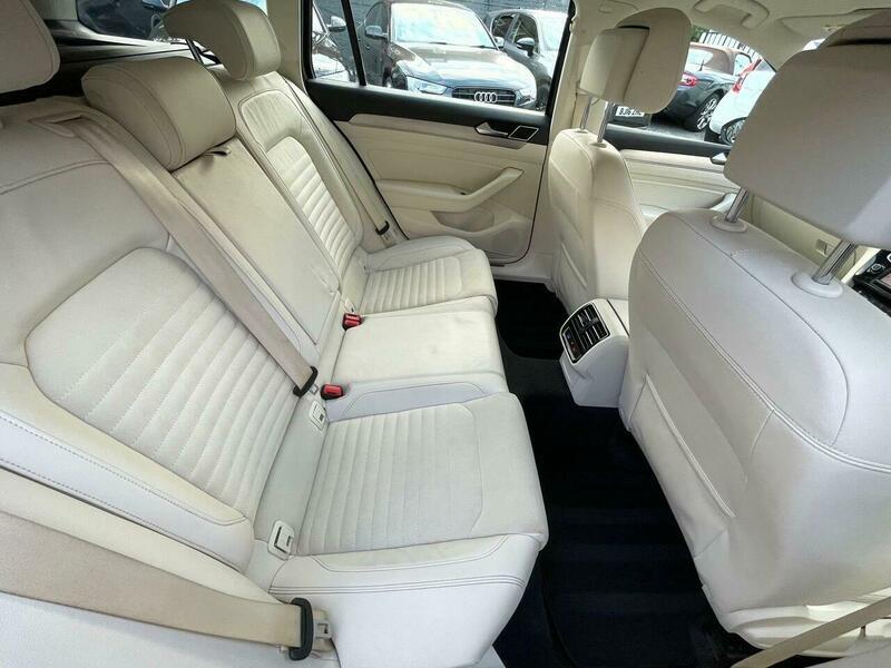 Used Volkswagen Passat 2015 for sale - 76700625: Photo 29