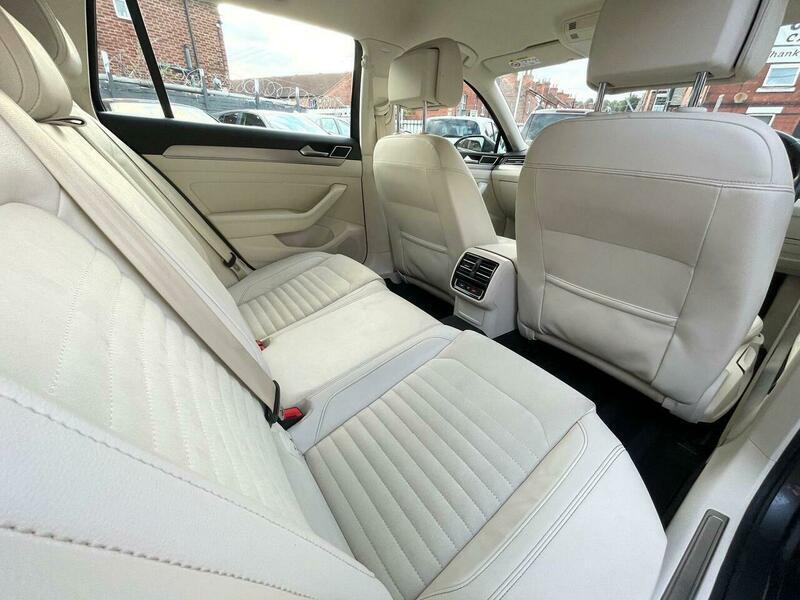 Used Volkswagen Passat 2015 for sale - 76700625: Photo 30