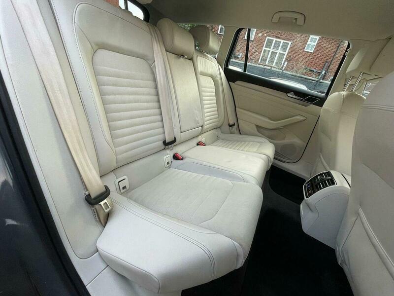 Used Volkswagen Passat 2015 for sale - 76700625: Photo 33