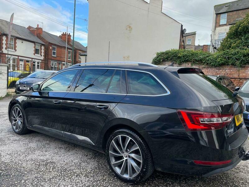 Used Skoda Superb 2017 for sale - 76284318: Photo 4