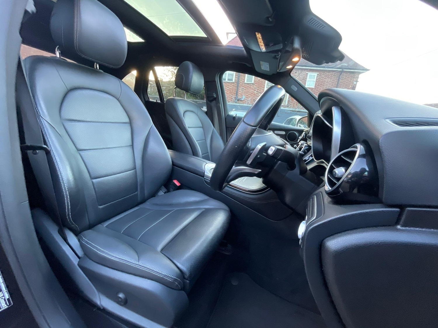 Used Mercedes-Benz GLC 2015 for sale - 76607945: Photo 24